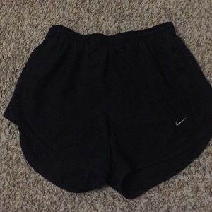 Black nike shorts